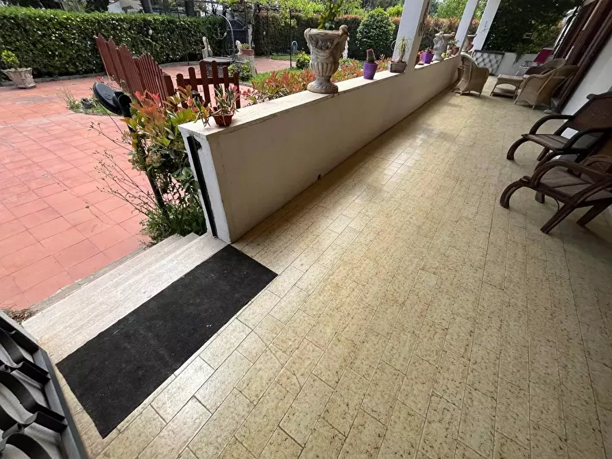 Immagine 18 di Appartamento in vendita  in VIALE delle  province a Montepaone