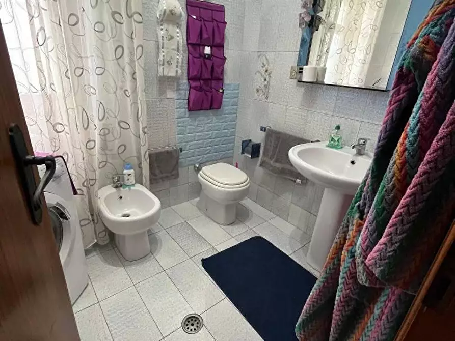 Immagine 5 di Appartamento in vendita  in VIALE delle  province a Montepaone