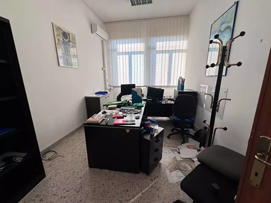 Immagine 6 di Capannone industriale in vendita  in VIA tito speri a Pomezia