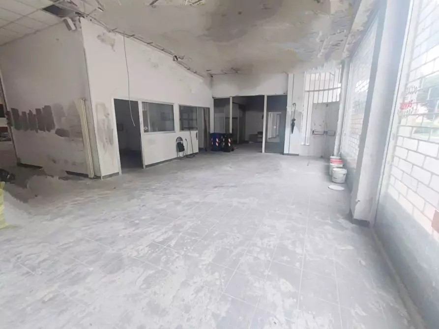Immagine 10 di Capannone industriale in vendita  in CORSO cesare battisti 63 a Carignano