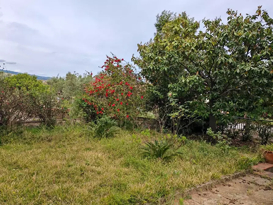 Immagine 10 di Casa indipendente in vendita  in VIA guglielmo   marconi a Lamezia Terme