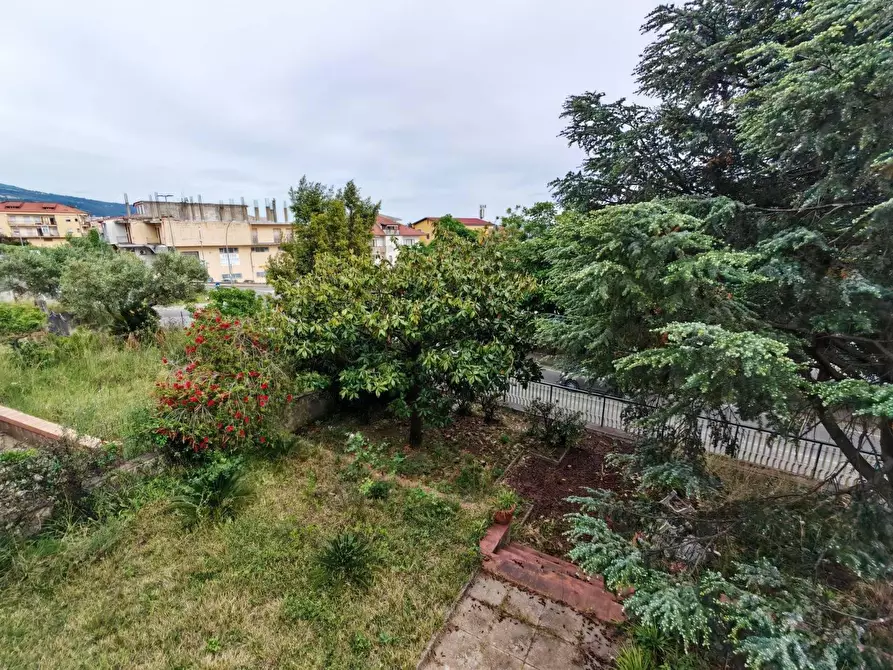 Immagine 16 di Casa indipendente in vendita  in VIA guglielmo   marconi a Lamezia Terme