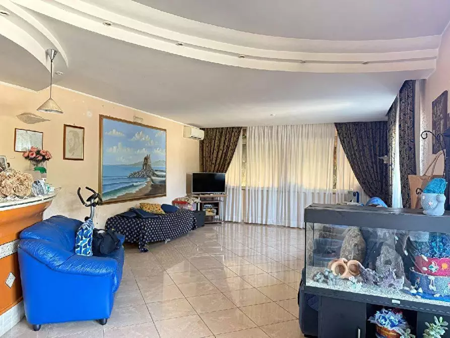 Immagine 11 di Albergo/B&B/Residence in vendita  a Catanzaro