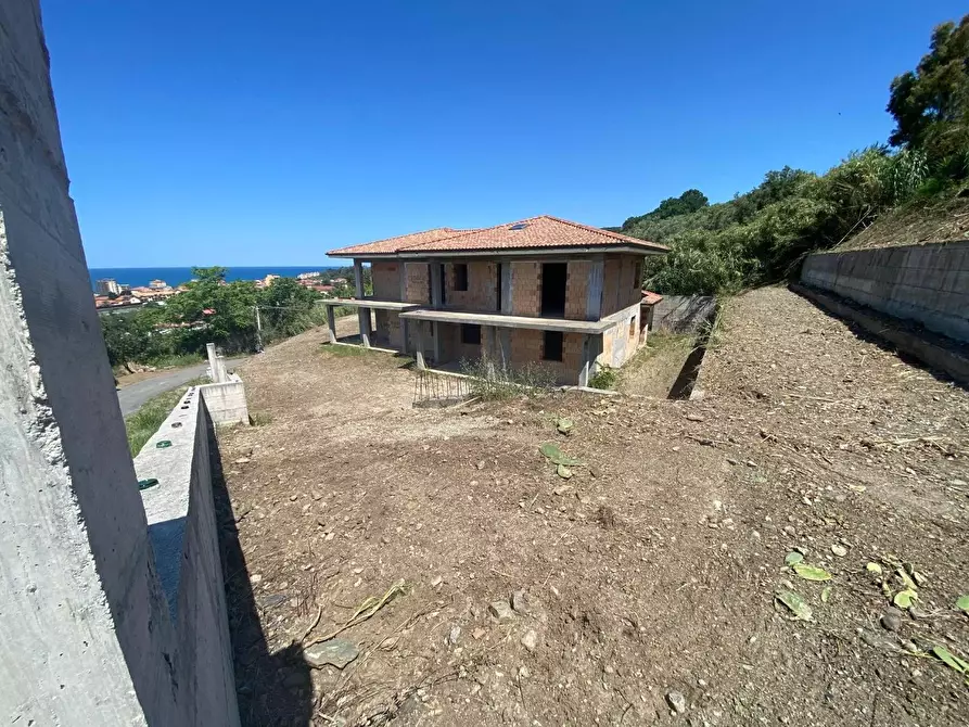 Immagine 13 di Rustico / casale in vendita  in LOCALITA'iapico  dei  fiori a Gizzeria