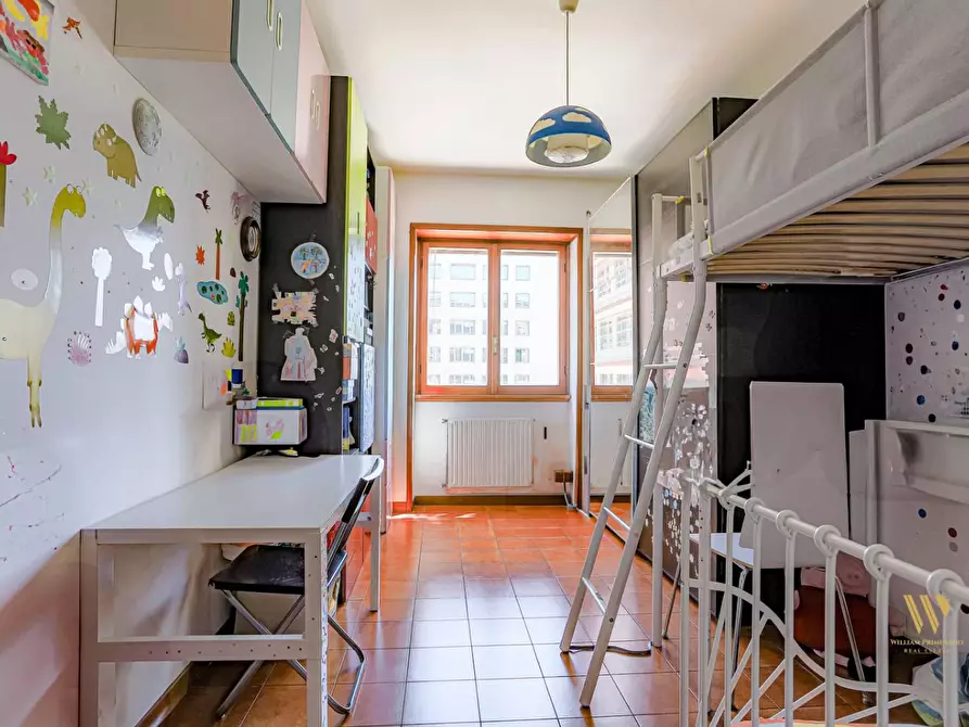 Immagine 15 di Appartamento in vendita  in VIA elio vittorini 109 a Roma