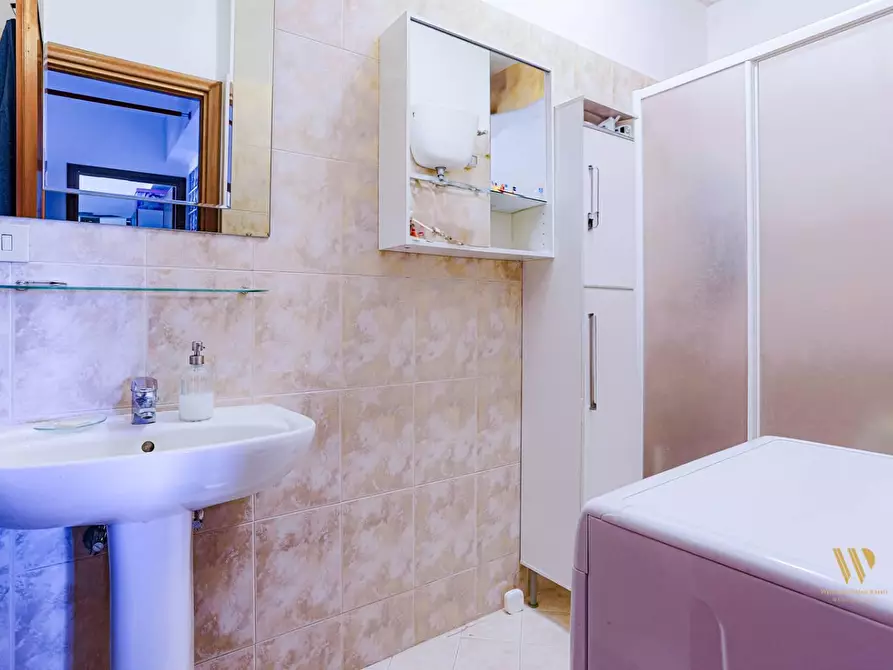 Immagine 4 di Appartamento in vendita  in VIA elio vittorini 109 a Roma