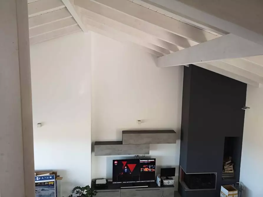 Immagine 5 di Casa indipendente in vendita  in LOCALITA'agazzi a Arezzo