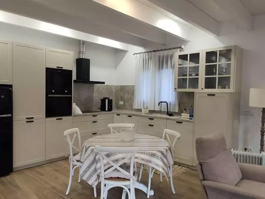 Immagine 9 di Casa indipendente in vendita  in LOCALITA'agazzi a Arezzo