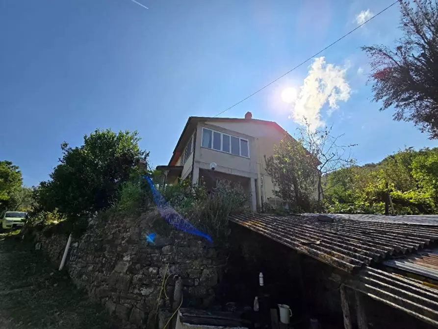 Immagine 18 di Casa indipendente in vendita  in LOCALITA'cozzano a Castiglion Fiorentino