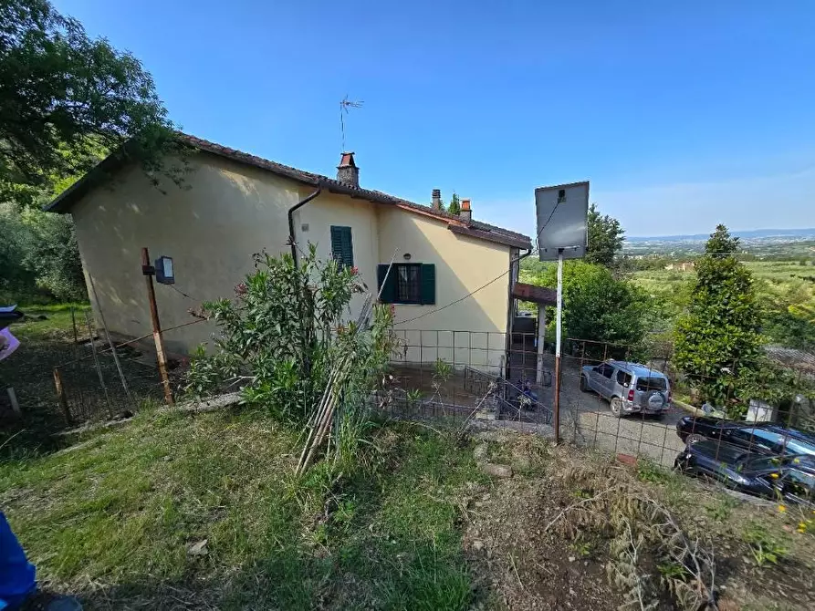 Immagine 22 di Casa indipendente in vendita  in LOCALITA'cozzano a Castiglion Fiorentino