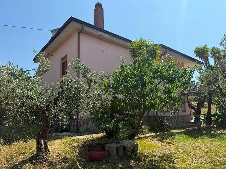 Immagine 15 di Villa in vendita  in CONTRADA cassile 28 a Altavilla Silentina