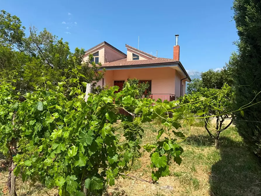 Immagine 18 di Villa in vendita  in CONTRADA cassile 28 a Altavilla Silentina