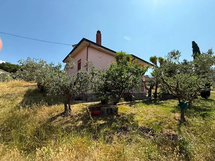 Immagine 2 di Villa in vendita  in CONTRADA cassile 28 a Altavilla Silentina