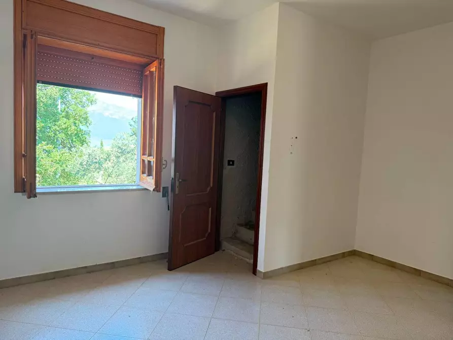 Immagine 5 di Villa in vendita  in CONTRADA cassile 28 a Altavilla Silentina