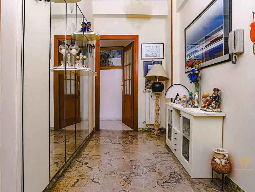 Immagine 13 di Appartamento in vendita  in VIA della stazione ottavia 93 a Roma