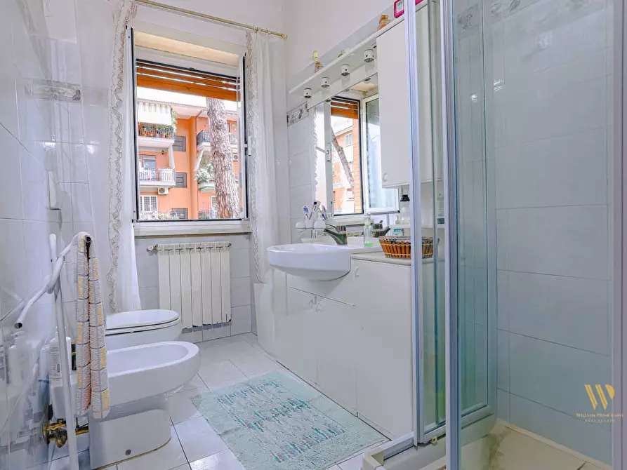 Immagine 5 di Appartamento in vendita  in VIA della stazione ottavia 93 a Roma