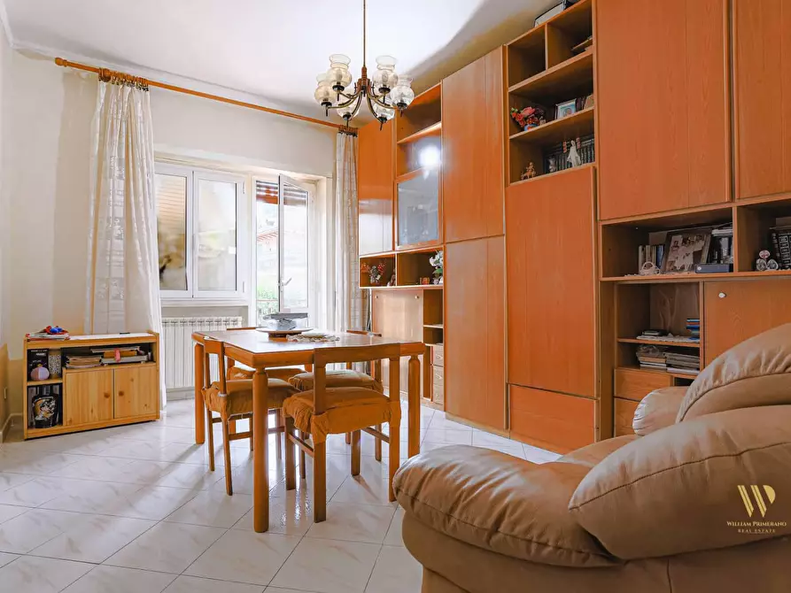 Immagine 8 di Appartamento in vendita  in VIA della stazione ottavia 93 a Roma