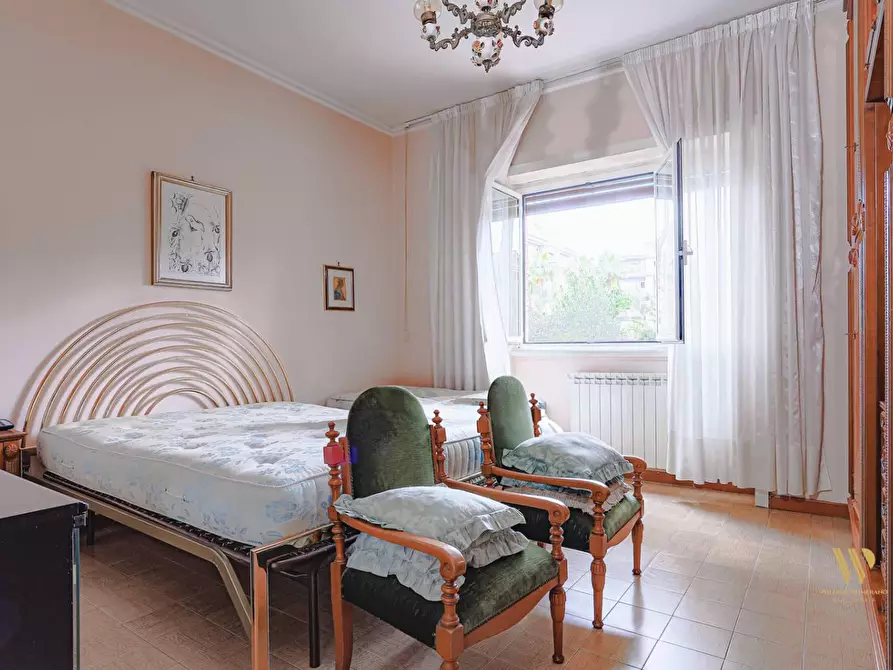 Immagine 9 di Appartamento in vendita  in VIA della stazione ottavia 93 a Roma