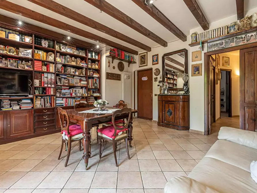 Immagine 11 di Appartamento in vendita  in VIA casalini 107 a Palermo