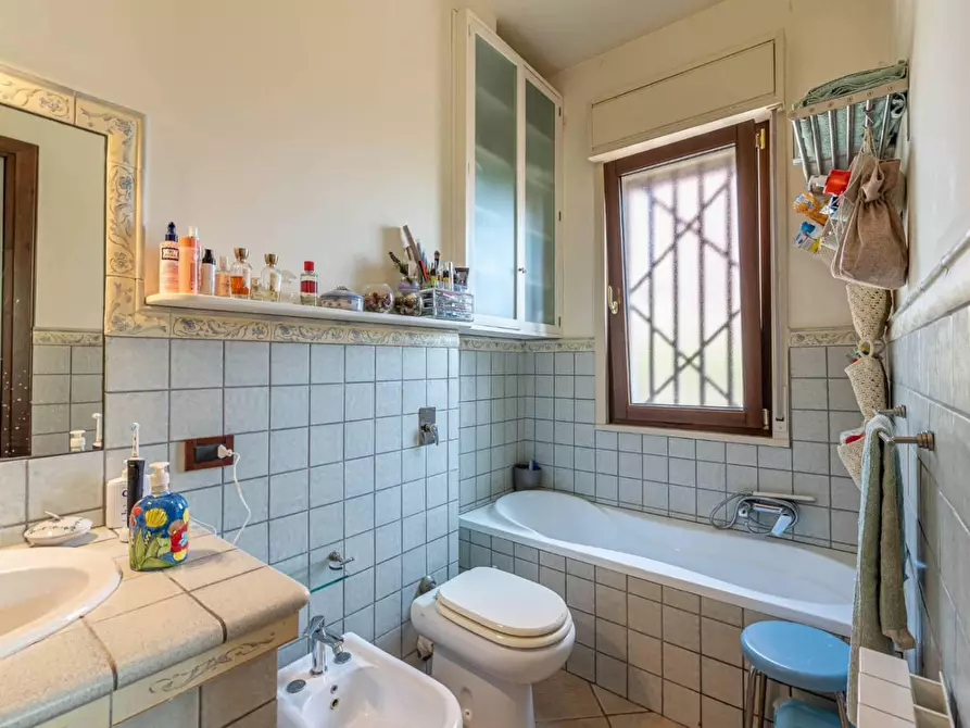 Immagine 2 di Appartamento in vendita  in VIA casalini 107 a Palermo