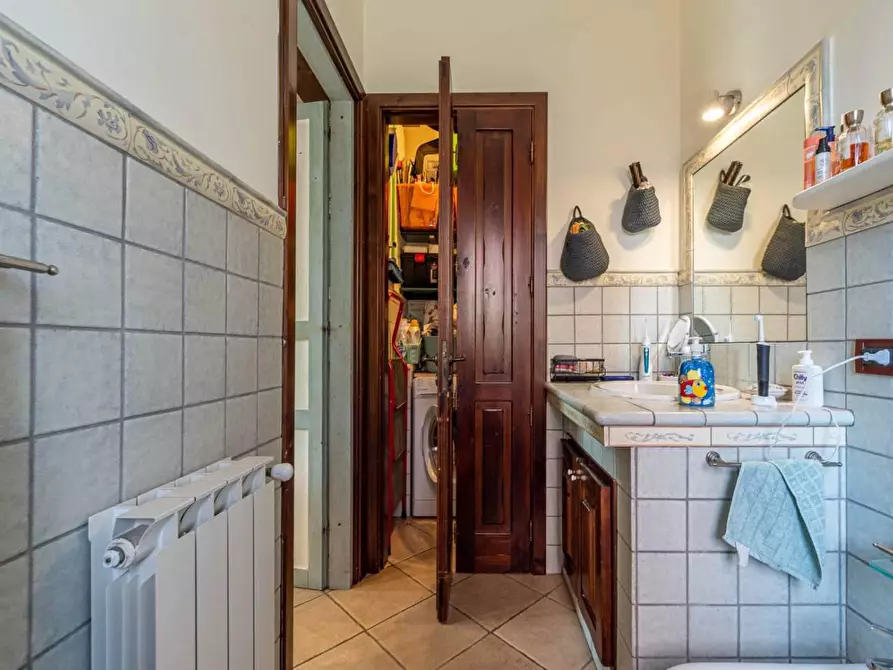 Immagine 3 di Appartamento in vendita  in VIA casalini 107 a Palermo