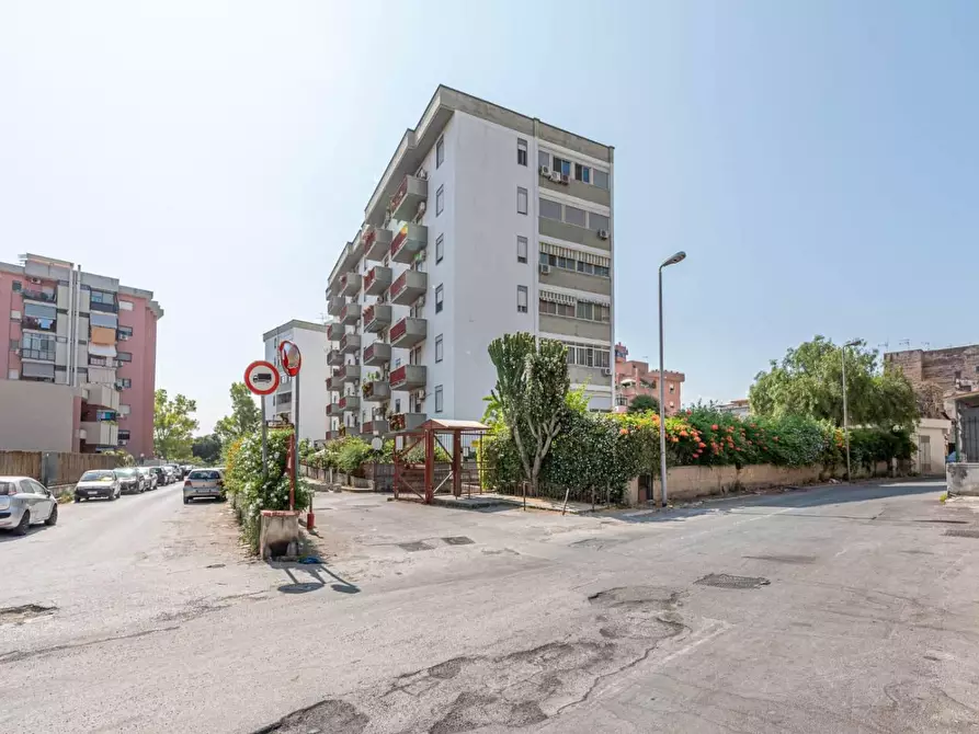Immagine 5 di Appartamento in vendita  in VIA casalini 107 a Palermo