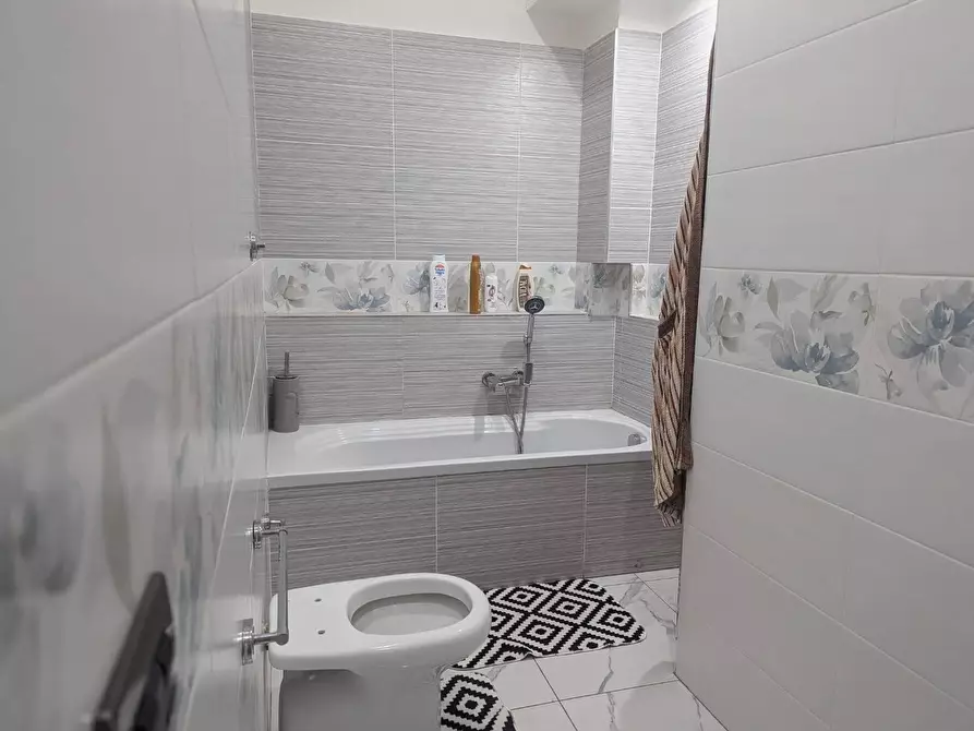 Immagine 16 di Appartamento in vendita  in VIA cesare battisti a Torre Annunziata