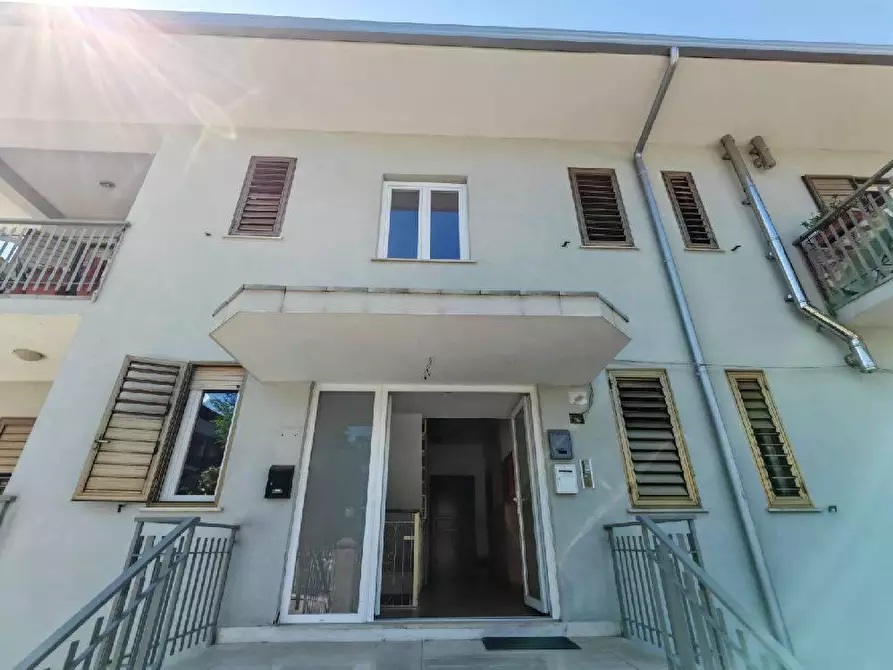 Immagine 2 di Appartamento in vendita  in VIA salvatore foderaro a Lamezia Terme