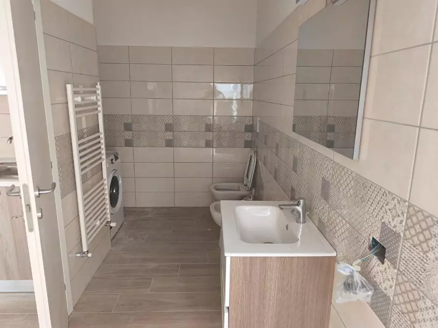 Immagine 11 di Appartamento in affitto  a Avellino