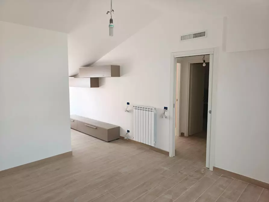 Immagine 1 di Appartamento in affitto  a Avellino