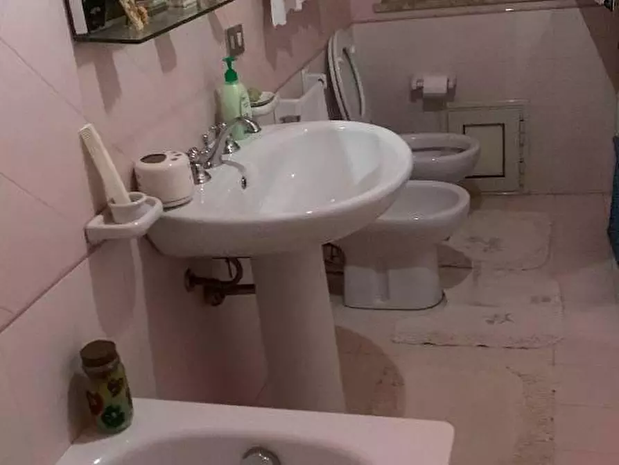 Immagine 10 di Villa in vendita  in CONTRADA valle corvo 23 a Casteldaccia