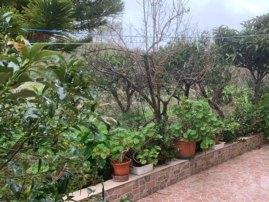 Immagine 1 di Villa in vendita  in CONTRADA valle corvo 23 a Casteldaccia
