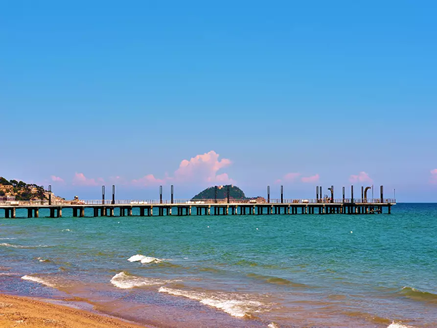 Immagine 20 di Appartamento in vendita  in ALTRO enrico toti a Alassio