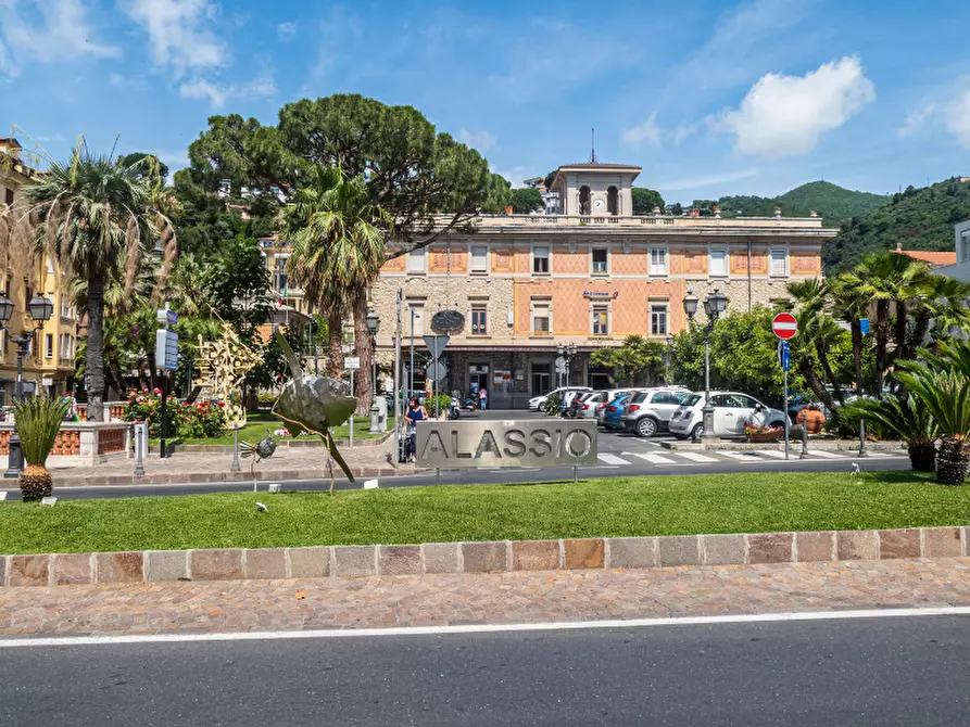 Immagine 6 di Appartamento in vendita  in ALTRO enrico toti a Alassio
