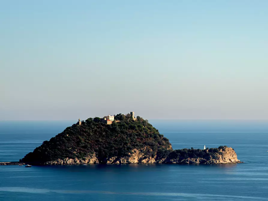 Immagine 18 di Appartamento in vendita  in ALTRO enrico toti a Alassio