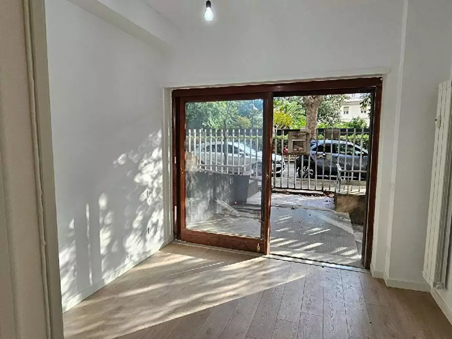 Immagine 9 di Appartamento in vendita  in VIA tolmino 9 a Roma