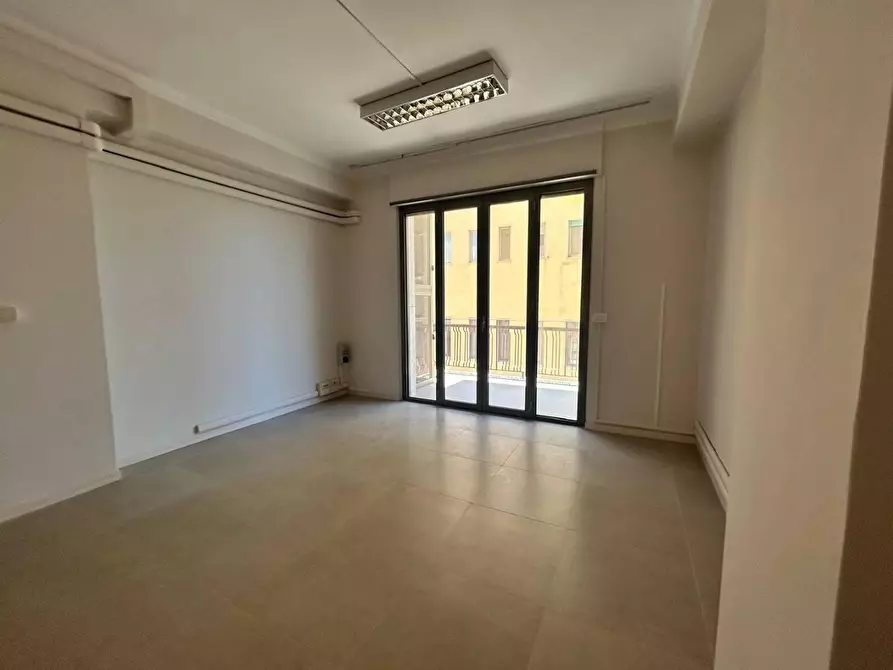 Immagine 24 di Ufficio in affitto  in VIA san vito a Agrigento
