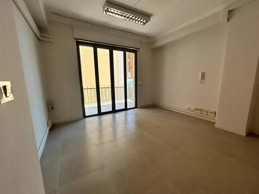 Immagine 29 di Ufficio in affitto  in VIA san vito a Agrigento