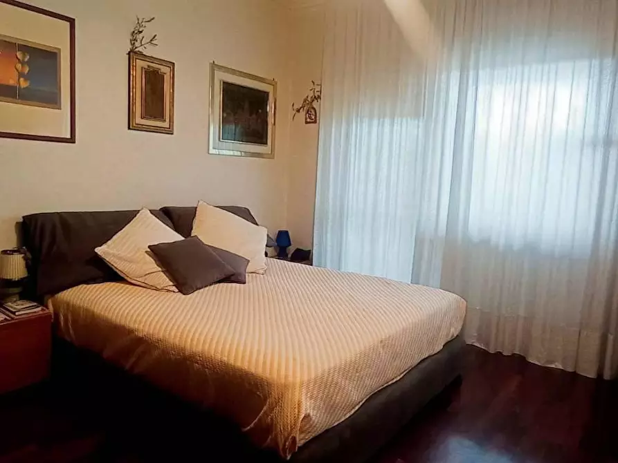 Immagine 13 di Appartamento in vendita  in VIA pietro  foscari a Roma