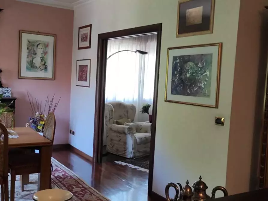 Immagine 15 di Appartamento in vendita  in VIA pietro  foscari a Roma