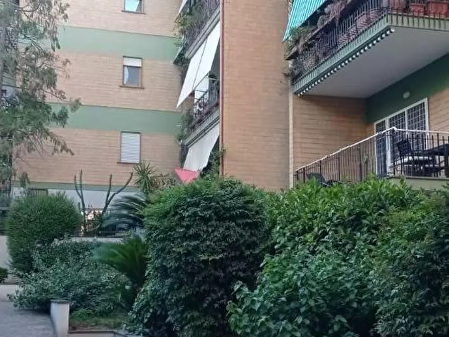 Immagine 28 di Appartamento in vendita  in VIA pietro  foscari a Roma