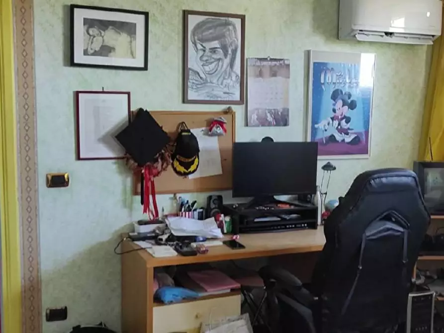 Immagine 3 di Appartamento in vendita  in VIA pietro  foscari a Roma