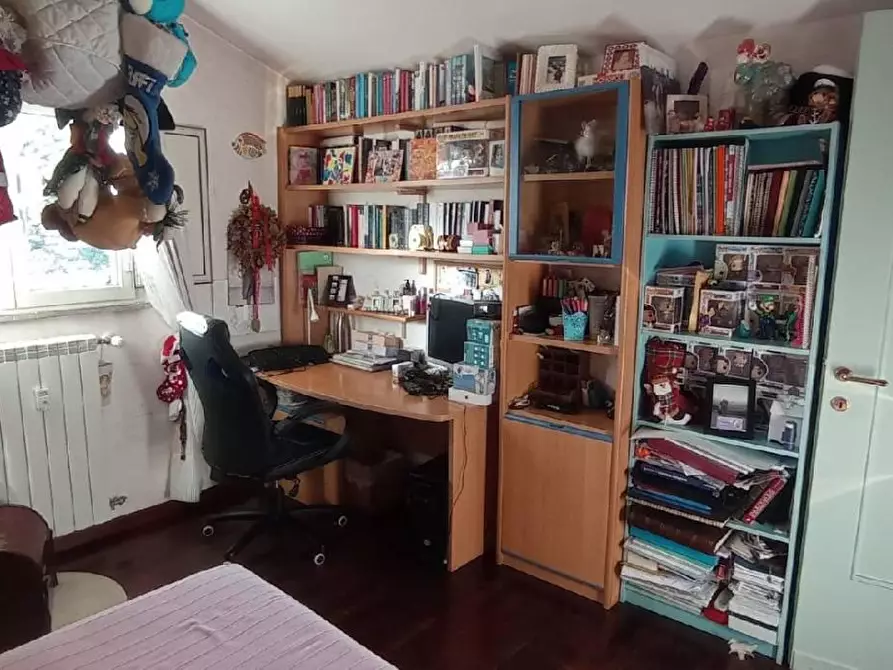 Immagine 4 di Appartamento in vendita  in VIA pietro  foscari a Roma