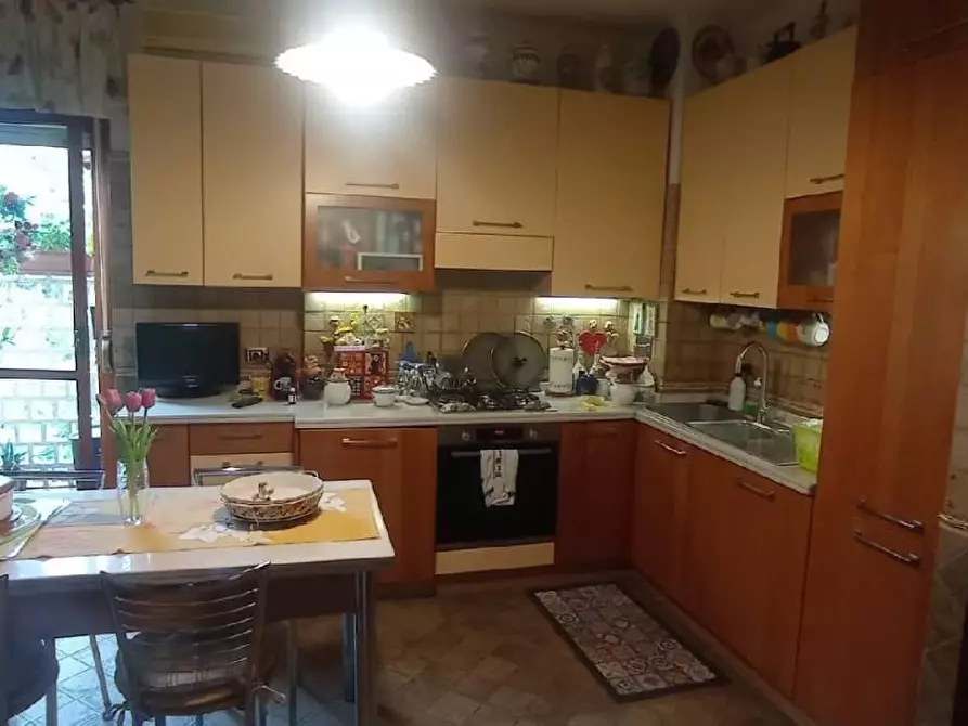 Immagine 11 di Appartamento in vendita  in VIA pietro  foscari a Roma