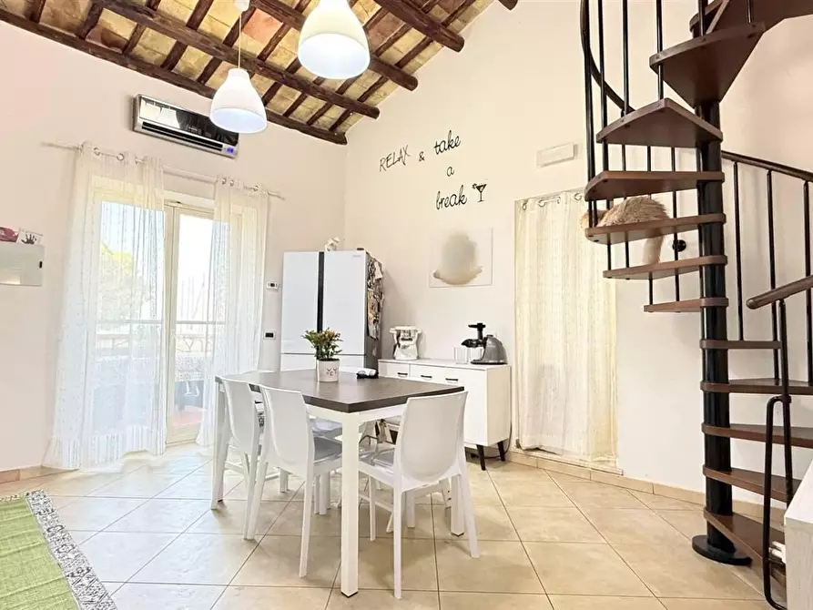 Immagine 13 di Appartamento in vendita  in VIA zuppetta 46 a Palermo