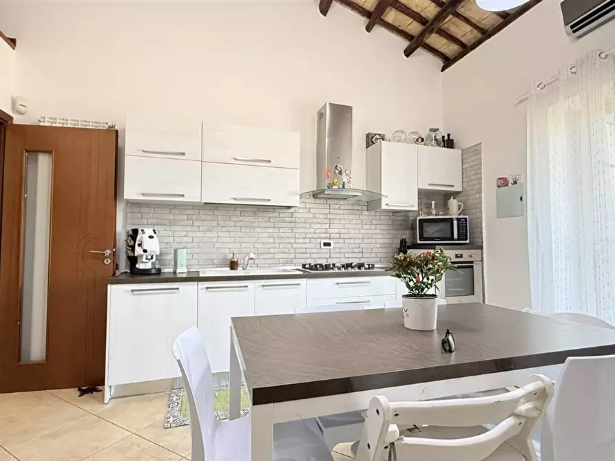 Immagine 14 di Appartamento in vendita  in VIA zuppetta 46 a Palermo