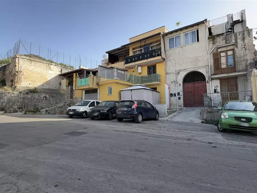 Immagine 4 di Appartamento in vendita  in VIA zuppetta 46 a Palermo