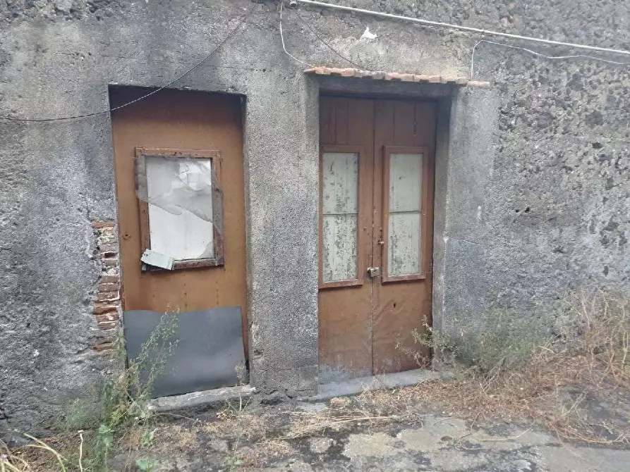Immagine 3 di Casa indipendente in vendita  in VIA anselmi 34 a Nicolosi