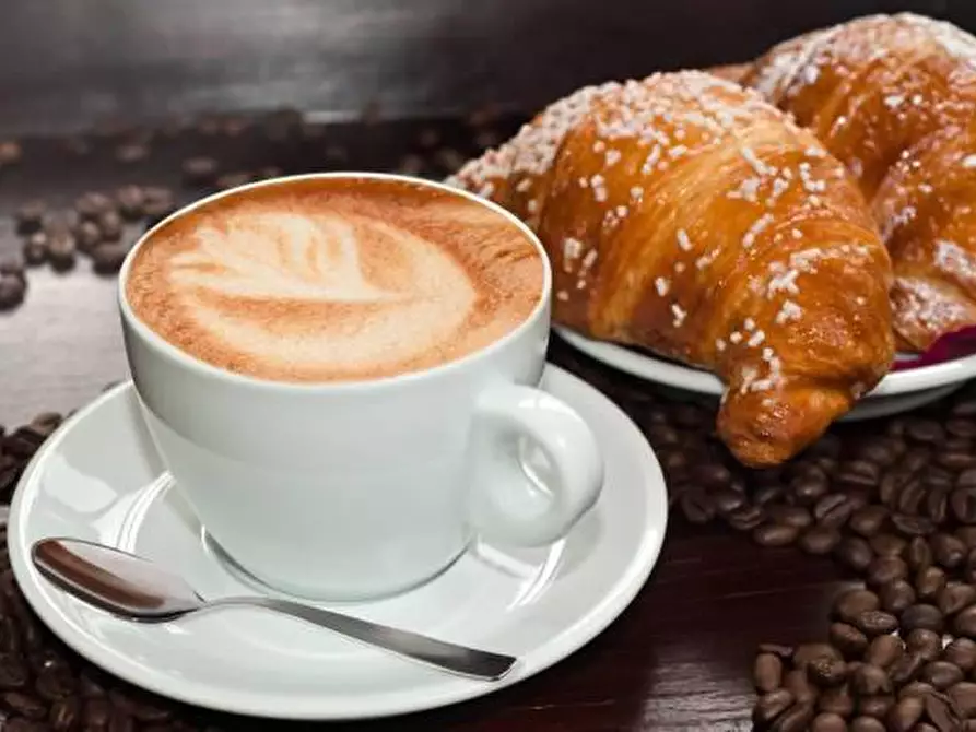 Immagine 3 di Attività commerciale in vendita  in VIA niccolo aretino a Arezzo