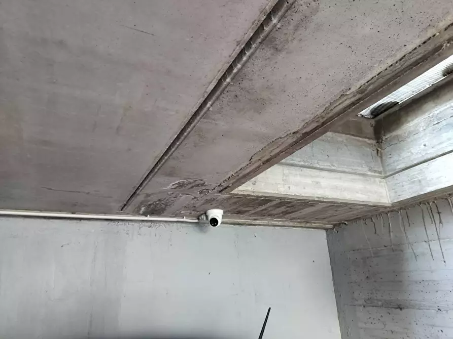 Immagine 7 di Box auto in vendita  in VIA stupinigi 29/11 a Nichelino